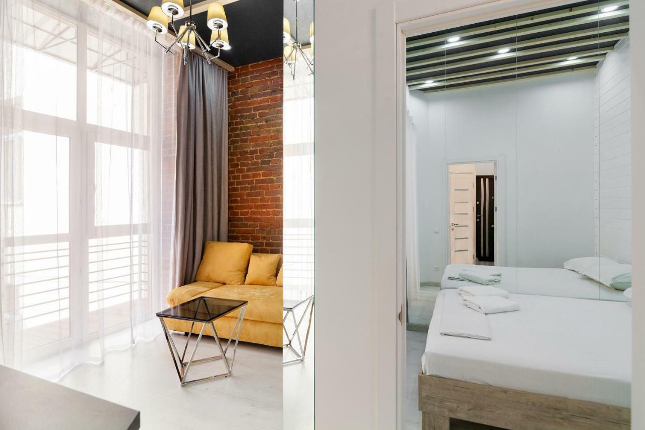 LEOGRAND One-bedroom apartment on Tugan-Baranovskogo 24 Lviv Buitenkant foto